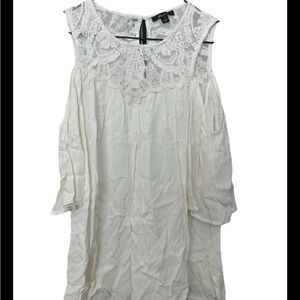 Ella Moss Olivier cold shoulder Lace Women's Top